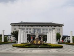 国庆中秋双节同庆，Galaxy银河国际集团红旗飘扬！